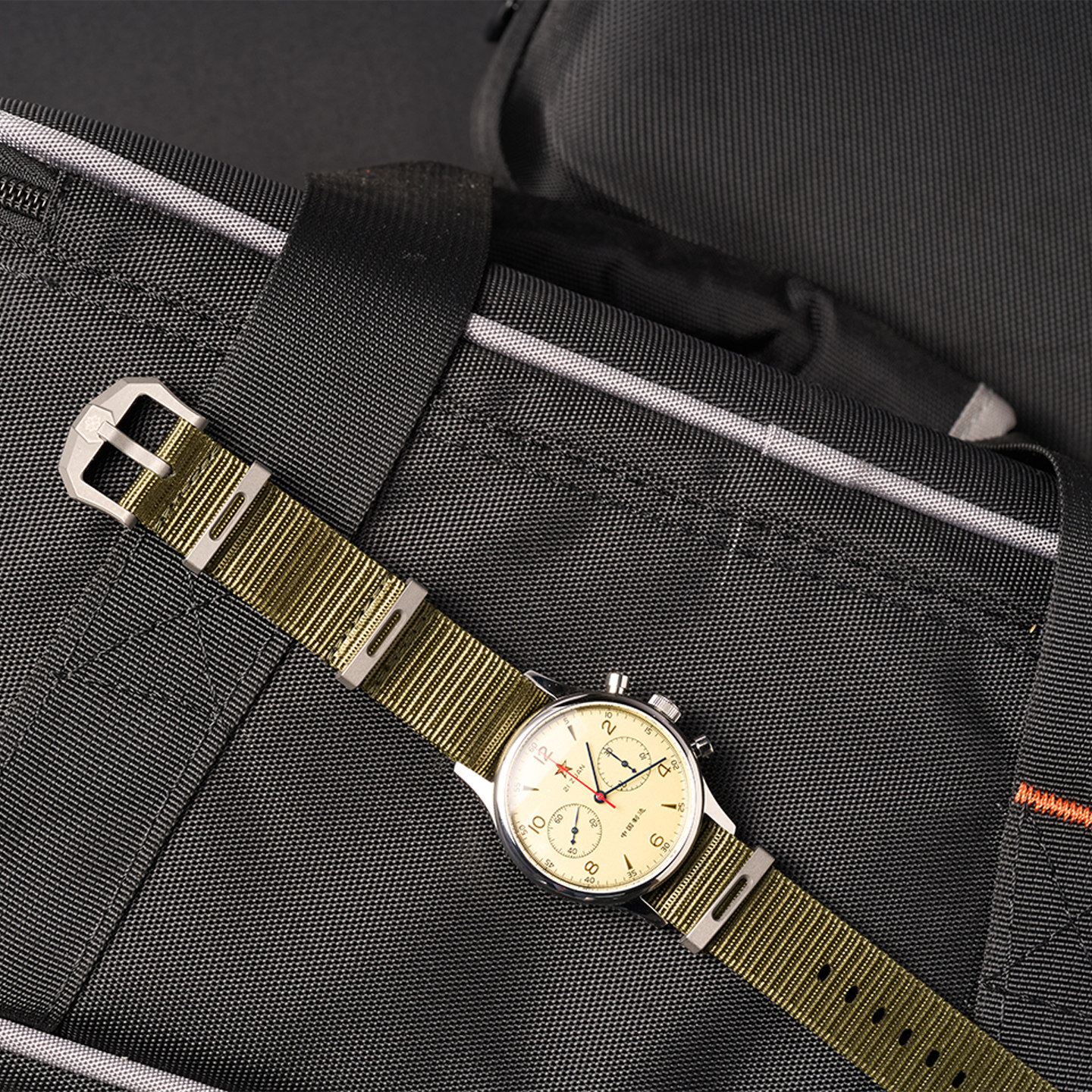 Watch Parts Thorn Vintage 20mm - đánh giá và giá Tropic Strap Vintage