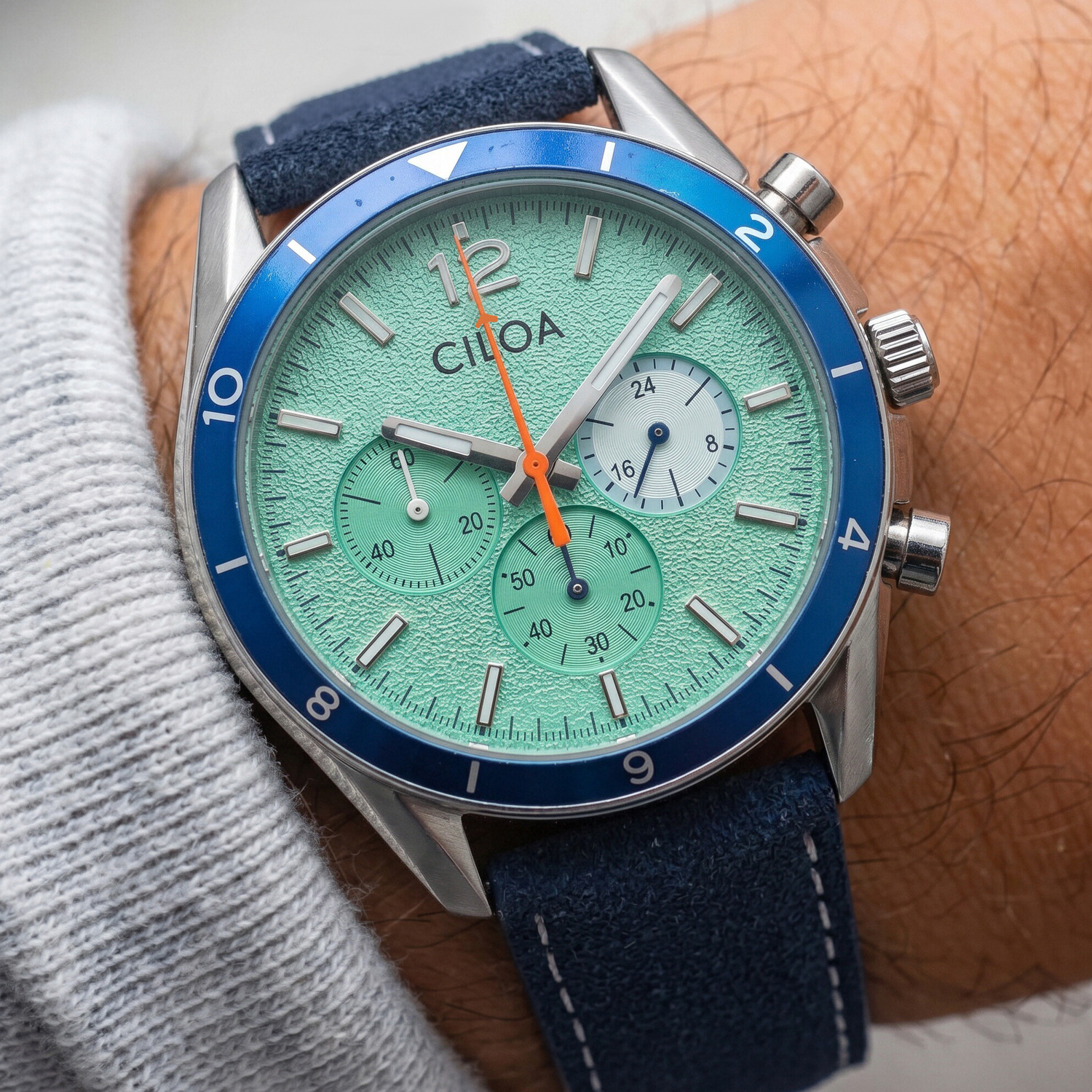 CILOA Men's Chronograph Watch  - đánh giá và giá Suede Strap Watch