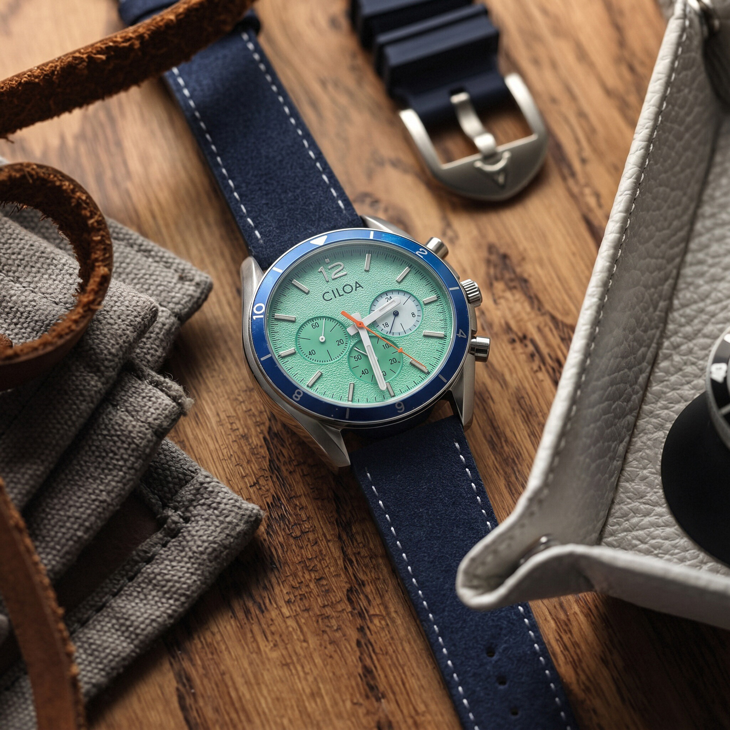 CILOA Men's Chronograph Watch  - đánh giá và giá Suede Strap Watch